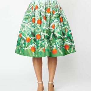 Unique Vintage Green Evergreen & Red Ornaments Swing Skirt